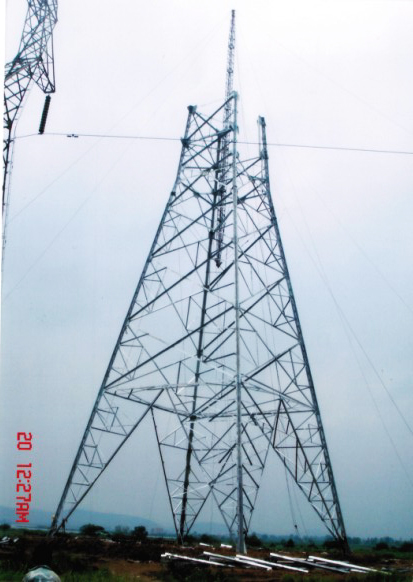 2002年 三峡左一线500KV基础组塔工程